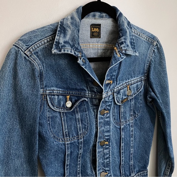 Vintage Cropped Lee Denim Jacket - Picture 2 of 10